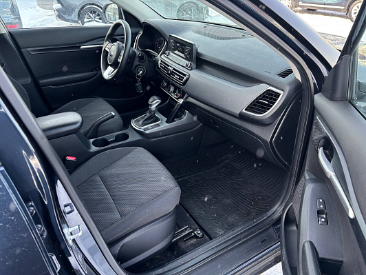 Kia Seltos Comfort, 2020 года, пробег 70000 км