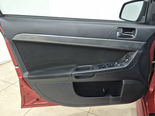 Mitsubishi Lancer, 2007 года, пробег 276812 км