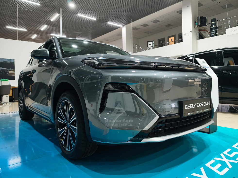 Geely EX5 EM-i Max, серый