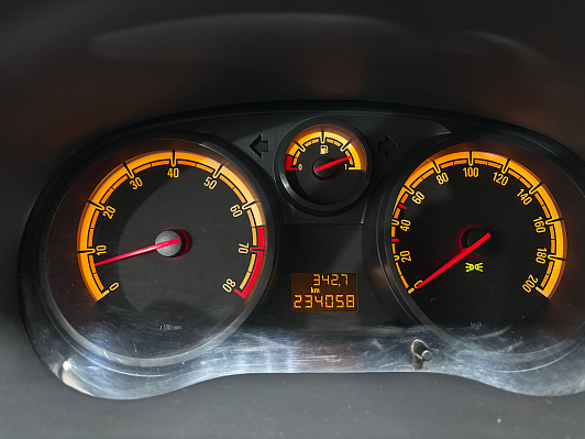 Opel Corsa Like Edition, 2013 года, пробег 234032 км