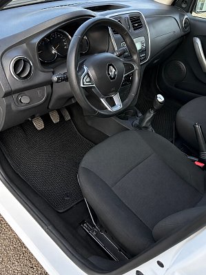 Renault Logan Drive, 2021 года, пробег 93070 км