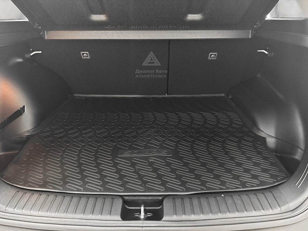 Solaris HC Лайфстайл (Lifestyle) 10.2024, белый