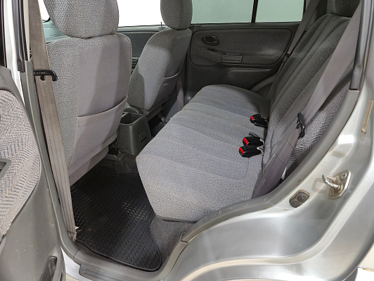 Suzuki Grand Vitara, 2000 года, пробег 200000 км