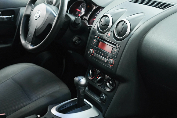 Nissan Qashqai SE, 2012 года, пробег 188685 км