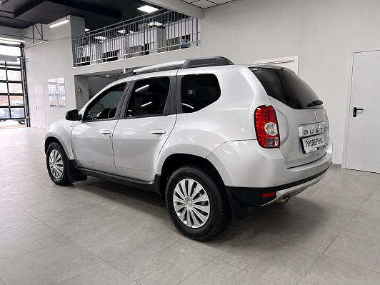 Renault Duster Privilege, 2012 года, пробег 216000 км