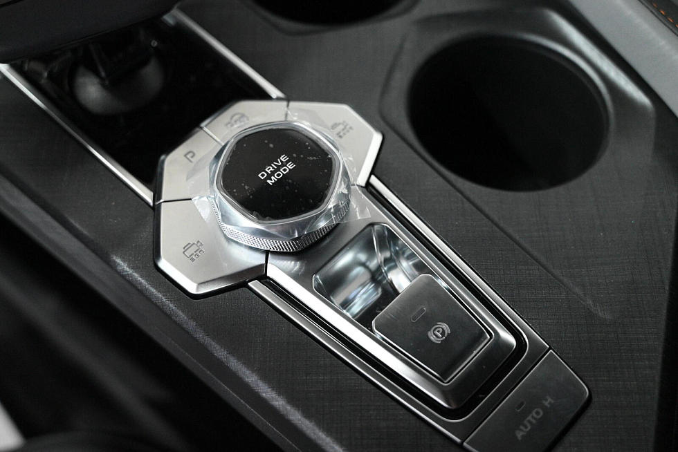 Changan UNI-V Стандарт, черный