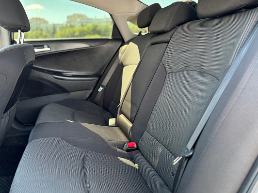 Hyundai Sonata Comfort, 2012 года, пробег 230176 км