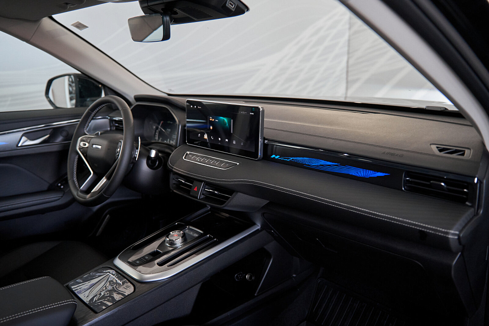 Haval Jolion Оптимум, черный