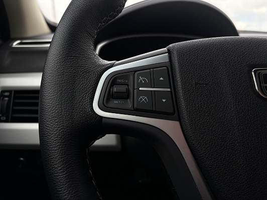 Geely Atlas Luxury, 2021 года, пробег 71600 км