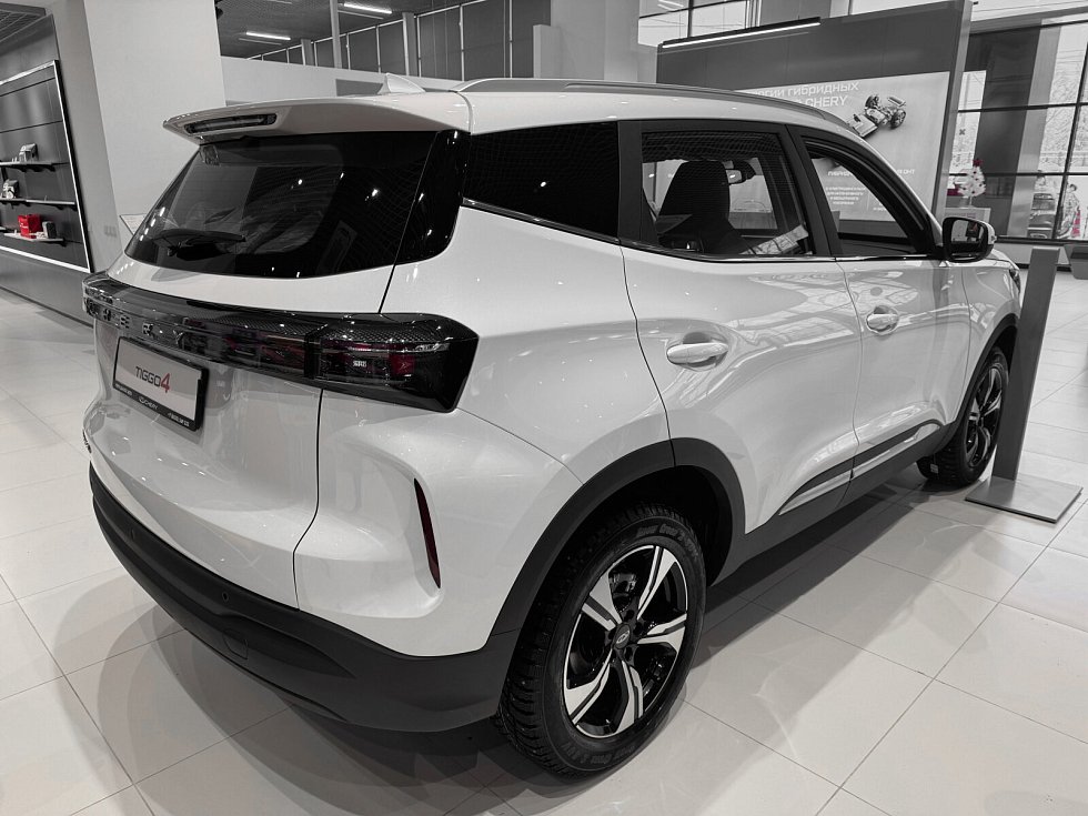 Chery Tiggo 4 Active, белый