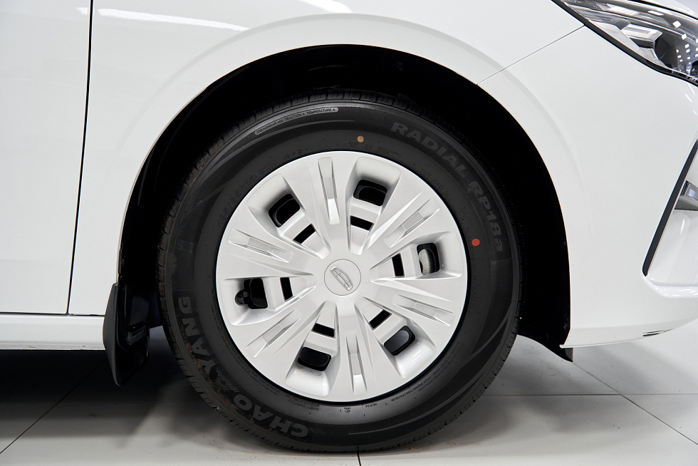 Geely Emgrand Flagship, белый