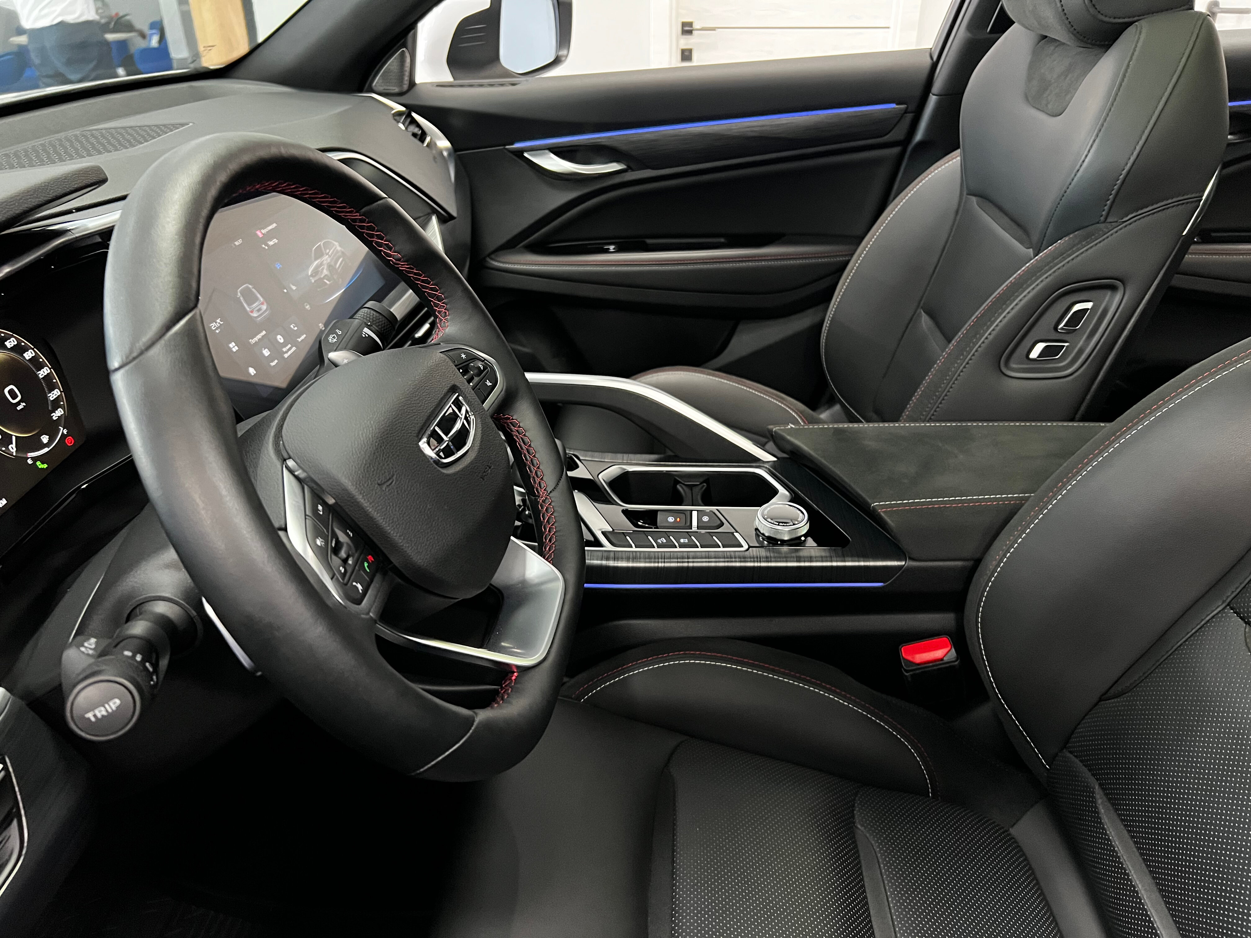 Geely Tugella Flagship, 2023 года, пробег 24000 км
