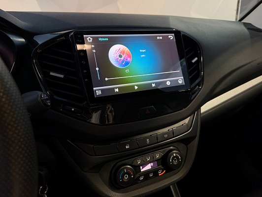 Lada (ВАЗ) Vesta Comfort, 2019 года, пробег 143800 км