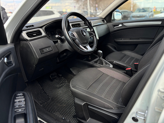 Renault Arkana Style, 2021 года, пробег 62330 км