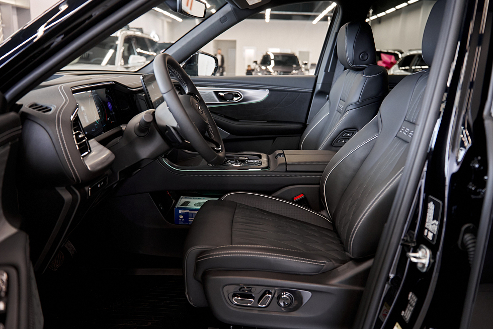 GAC GS8 GX Traveller, черный