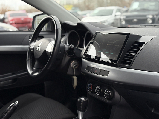 Mitsubishi Lancer, 2011 года, пробег 117631 км