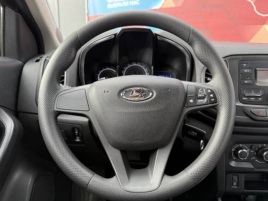 Lada (ВАЗ) XRAY Comfort, 2018 года, пробег 105283 км