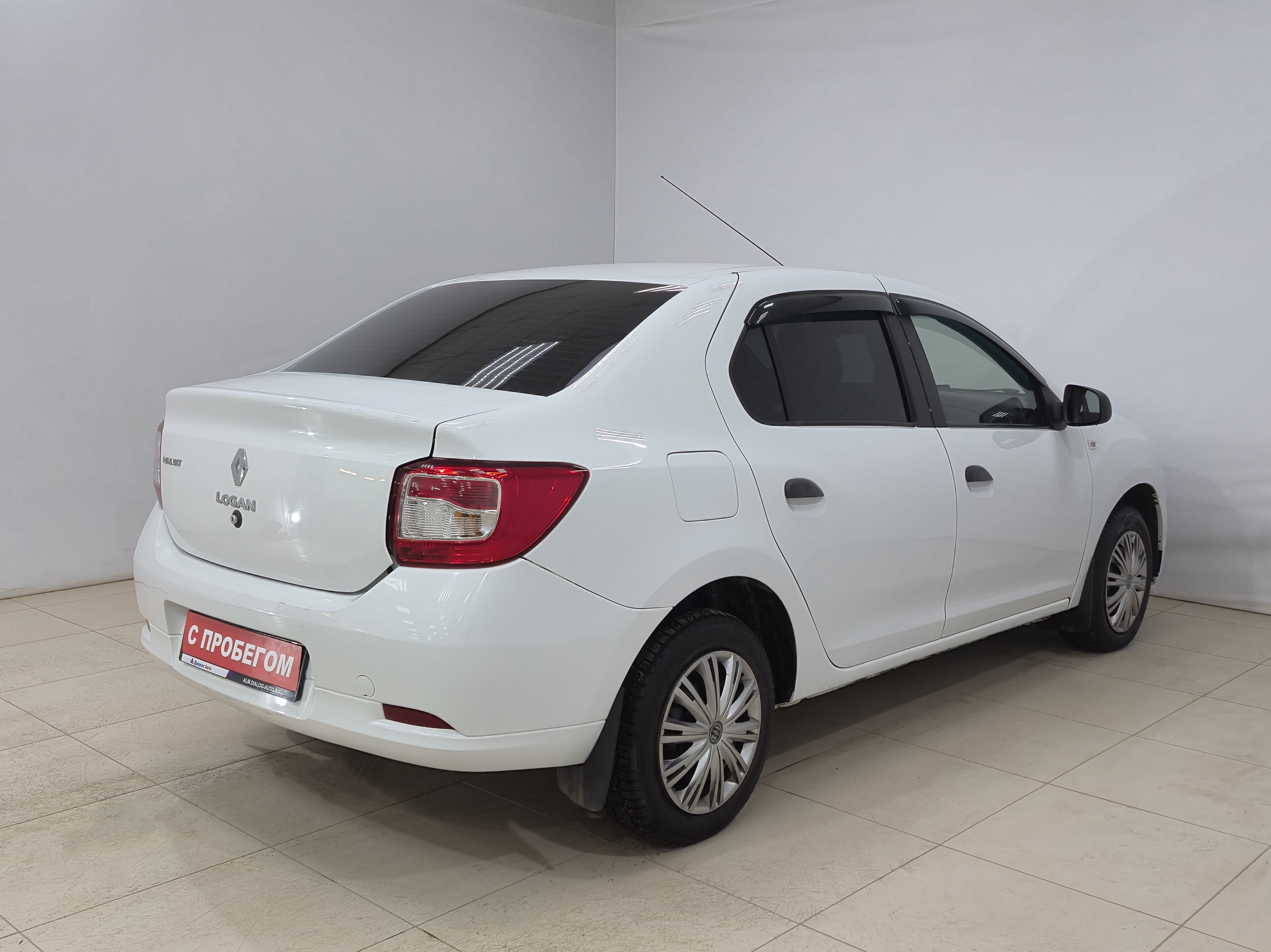 Renault Logan Life, 2018 года, пробег 113946 км