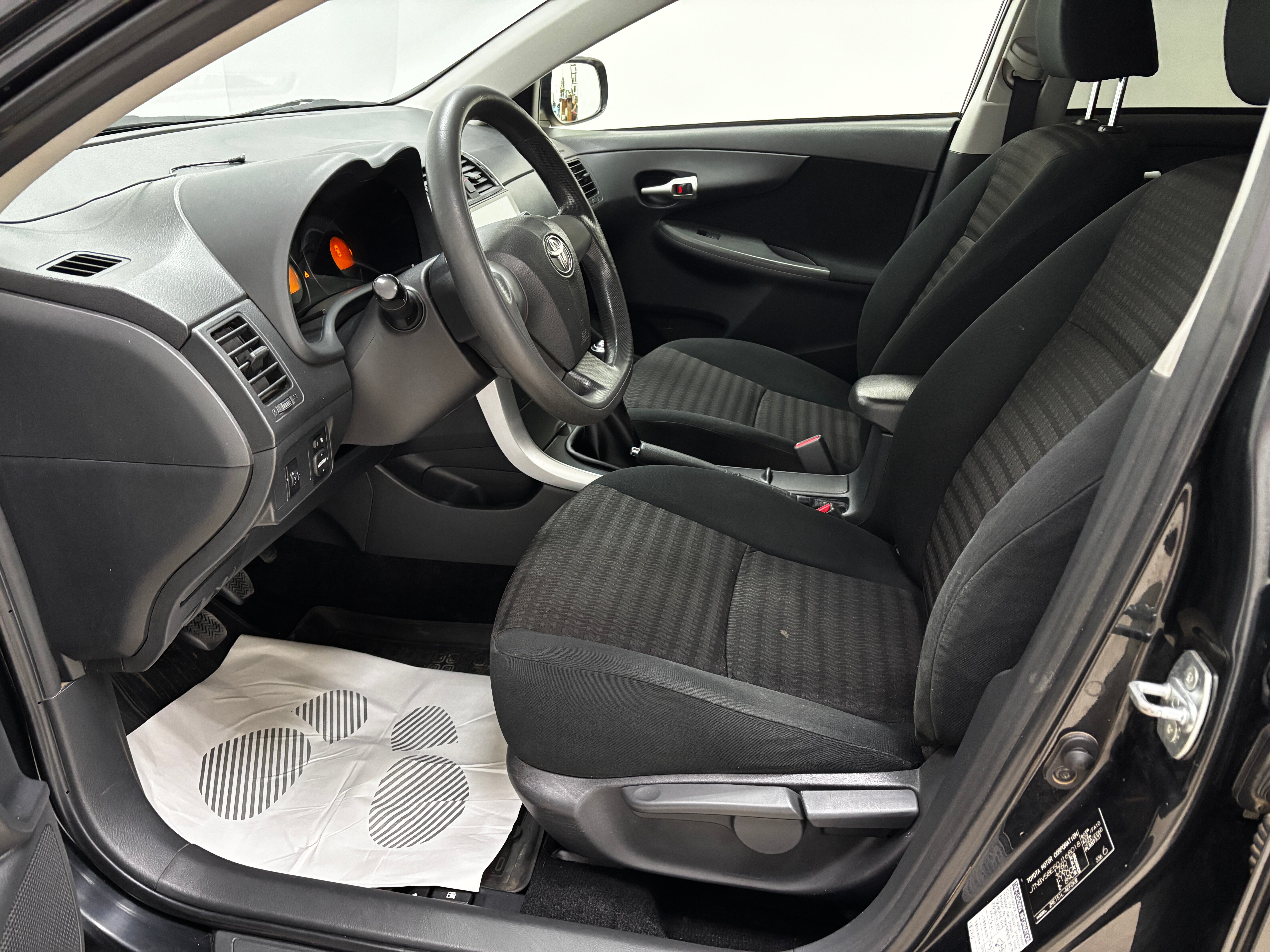 Toyota Corolla, 2012 года, пробег 172976 км