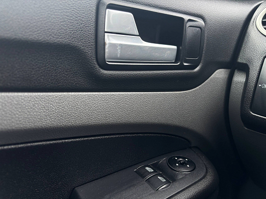 Ford Focus Comfort, 2009 года, пробег 308000 км