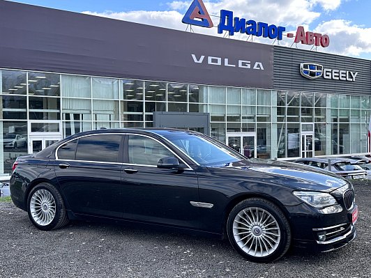 BMW 7 серии, 2013 года, пробег 126042 км