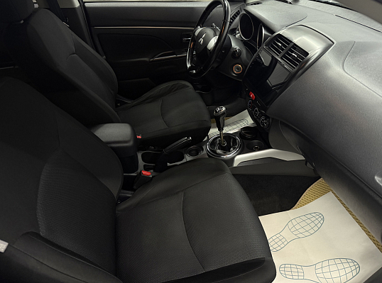 Mitsubishi ASX Invite, 2012 года, пробег 227792 км