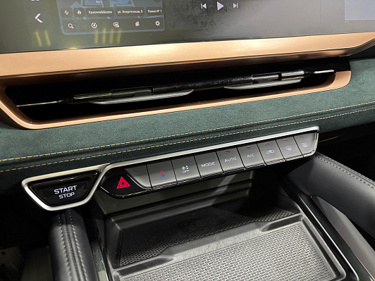 Geely Monjaro Exclusive (2023-2025), 2023 года, пробег 44950 км