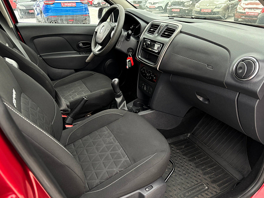 Renault Sandero Confort, 2016 года, пробег 94018 км