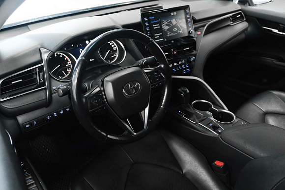 Toyota Camry Престиж Safety, 2021 года, пробег 121000 км