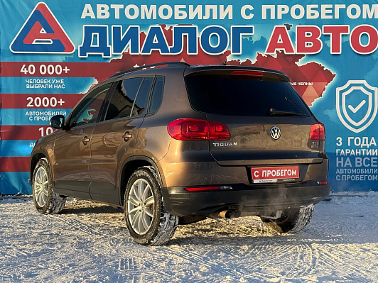 Volkswagen Tiguan, 2016 года, пробег 161000 км