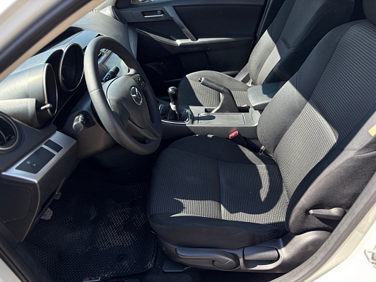 Mazda 3 Touring, 2013 года, пробег 192336 км