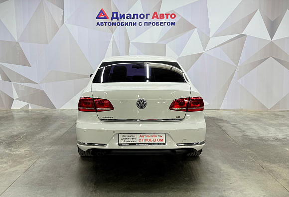 Volkswagen Passat Style, 2013 года, пробег 126616 км