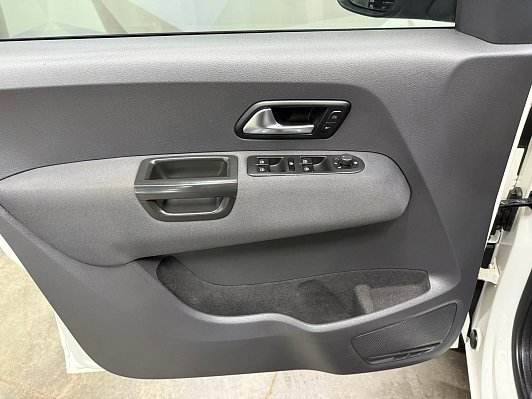 Volkswagen Amarok Basis, 2012 года, пробег 219551 км