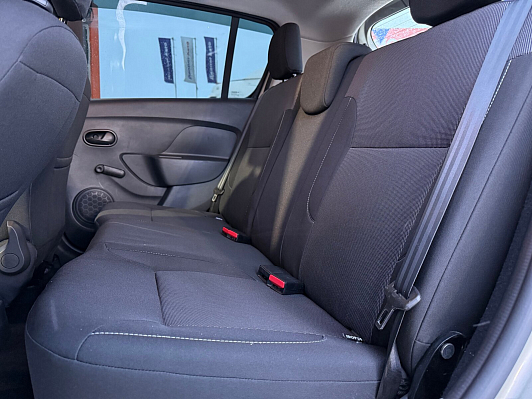 Renault Sandero Stepway Life, 2020 года, пробег 70801 км