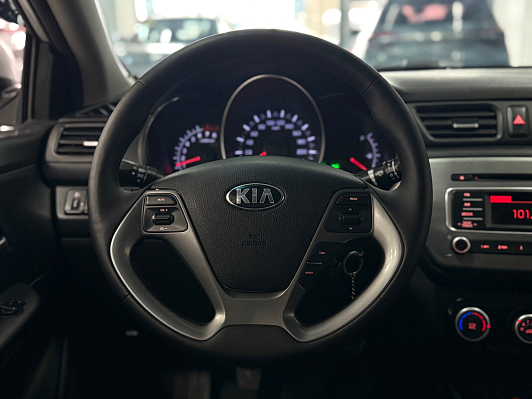Kia Rio Luxe, 2016 года, пробег 97504 км