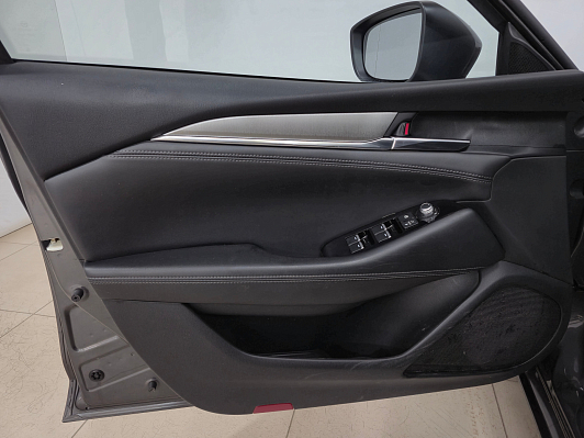 Mazda 6 Active, 2019 года, пробег 64048 км