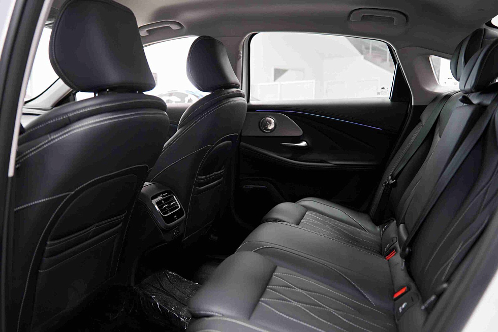 Chery Arrizo 8 Active, белый