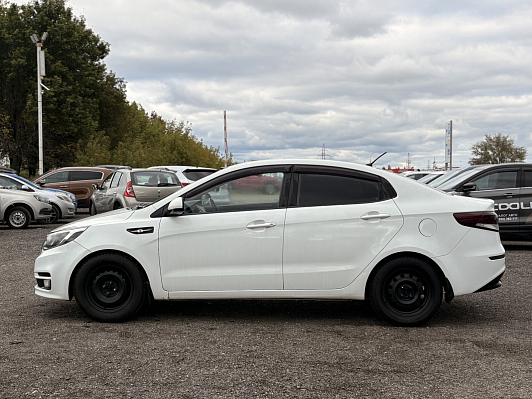 Kia Rio Luxe, 2015 года, пробег 140291 км