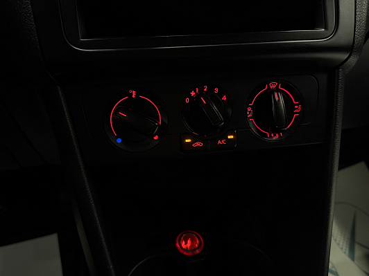 Volkswagen Polo Highline 15-18, 2015 года, пробег 151000 км