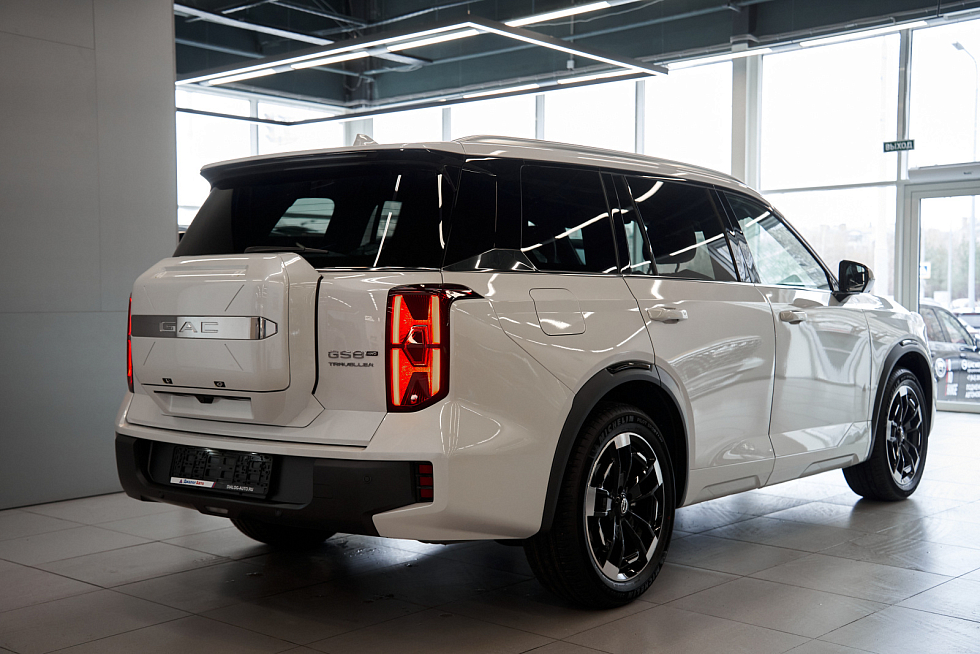 GAC GS8 GX Traveller, белый