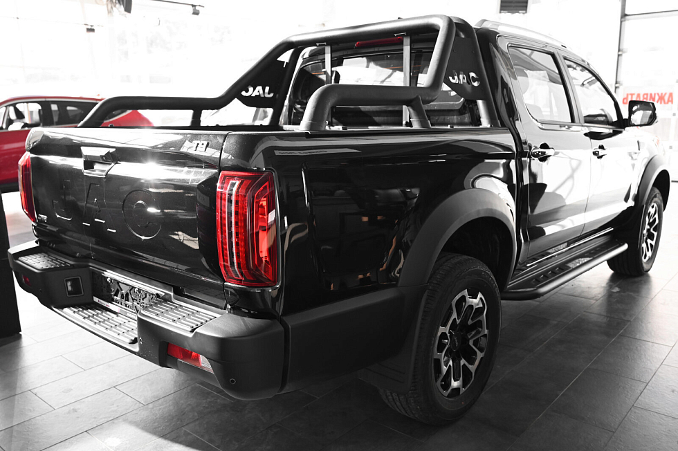 JAC T9 Эксплор, черный