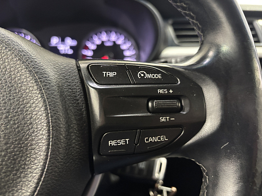 Kia Rio Luxe, 2017 года, пробег 151052 км