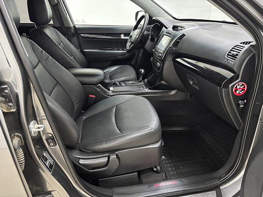 Kia Sorento Prestige, 2014 года, пробег 243742 км