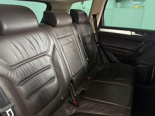 Volkswagen Touareg, 2014 года, пробег 218000 км