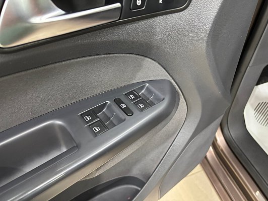 Volkswagen Touran Highline, 2014 года, пробег 187302 км