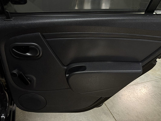 Renault Sandero Специальная серия, 2014 года, пробег 105722 км