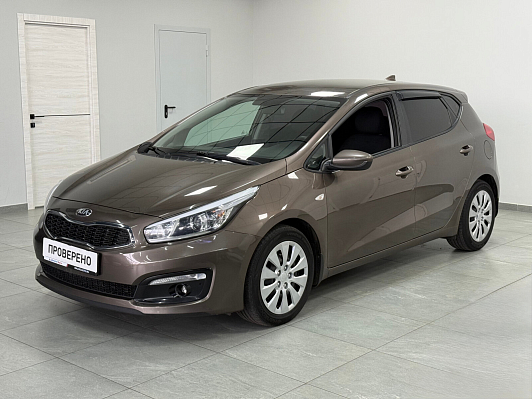 Kia Ceed, 2018 года, пробег 100000 км