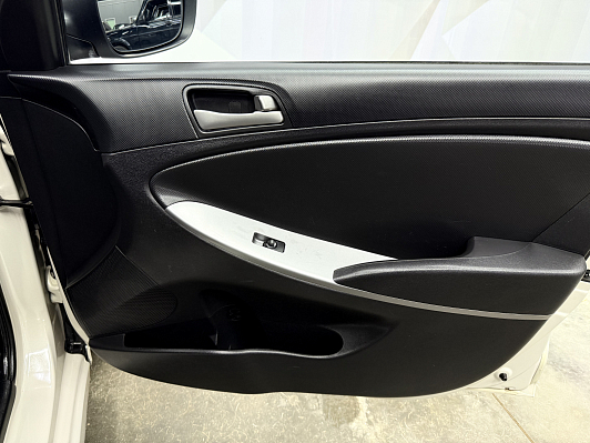 Hyundai Solaris Super Series-II, 2015 года, пробег 102686 км