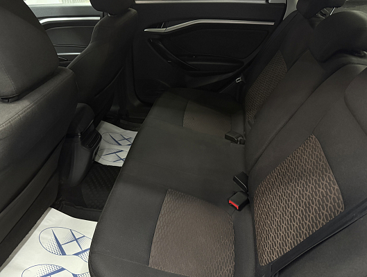 Lada (ВАЗ) Vesta, 2019 года, пробег 211289 км