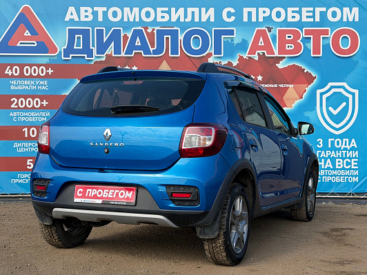 Renault Sandero Stepway Life, 2021 года, пробег 72000 км